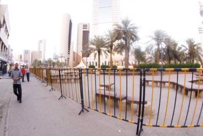 كردون أمني يحيط جمرك بورسعيد لمنع ألتراس المصري من إعاقة الموظفين