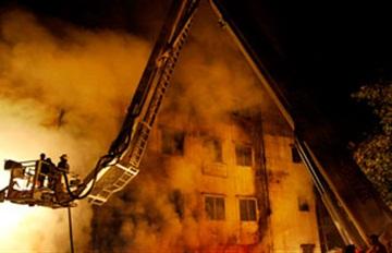 “الحماية المدنية” تسيطر على حريق بمستشفي الفيوم