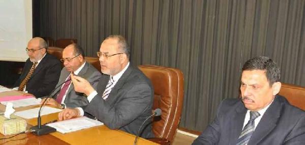 محافظ كفر الشيخ يقرر إلزام الشركات والمقاولين برد الشيء لأصله فى أعمال الرصف