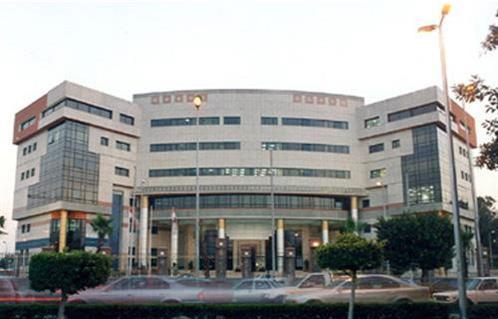 وكالة الأنباء الفرنسية : المستثمرون الأجانب يرفضون الاستثمار في مصر