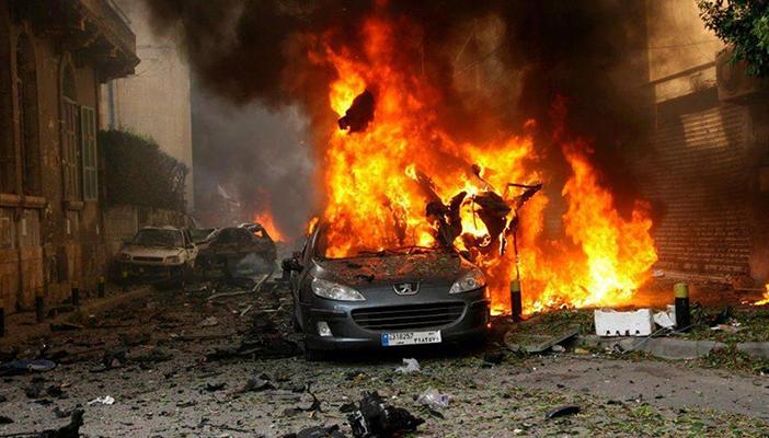 بعد سريان وقف إطلاق النار.. مقتل وإصابة 7 بتفجير سيارة في ريف حماة