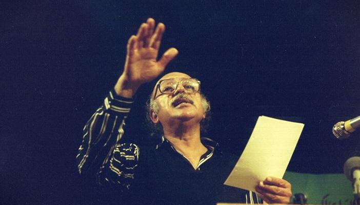 بالفيديو.. صاحب قصيدة “القدس عروس عروبتكم” يواجه الموت البطيء