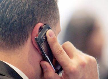 99.7 مليون مشترك في خدمات الهاتف المحمول