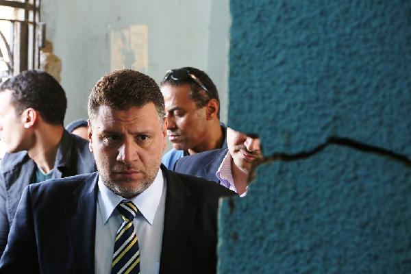 إغلاق المبنى الإداري لمركز شباب الزينيه بحري بسب تصدعه