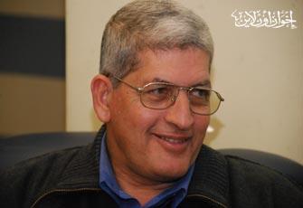 بعد اعتقال “المرسي”.. الإخوان بين مطرقة التنازلات وسندان التضحية