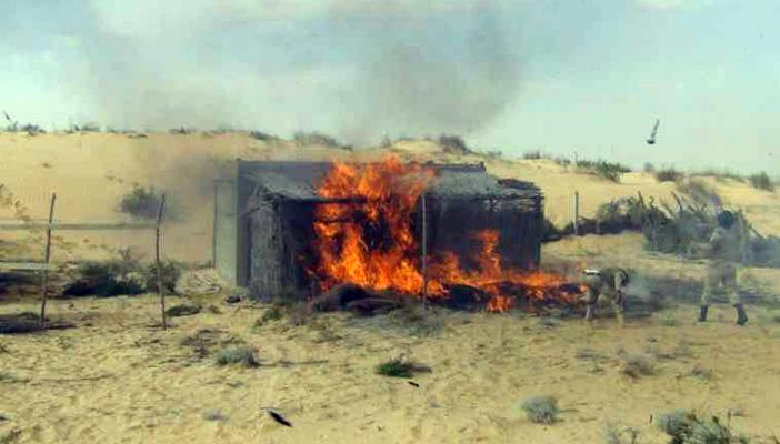 خاص لـ”رصد”: إصابة ضابط و3 مجندين جراء تفجير آلية شرطية بسيناء