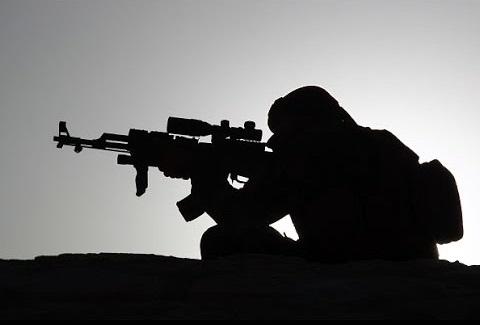 بعد أزمة الأقباط.. لماذا يتجاهل السيسي طلب البرلمان بزيارة شمال سيناء؟