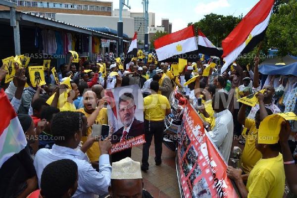 الجاليات العربية تشارك الجالية المصرية في تظاهرة  بكيب تاون