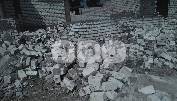 بالصور.. هدم مبانٍ بالمحمودية في البحيرة.. والأهالي: “الله ينتقم منهم”