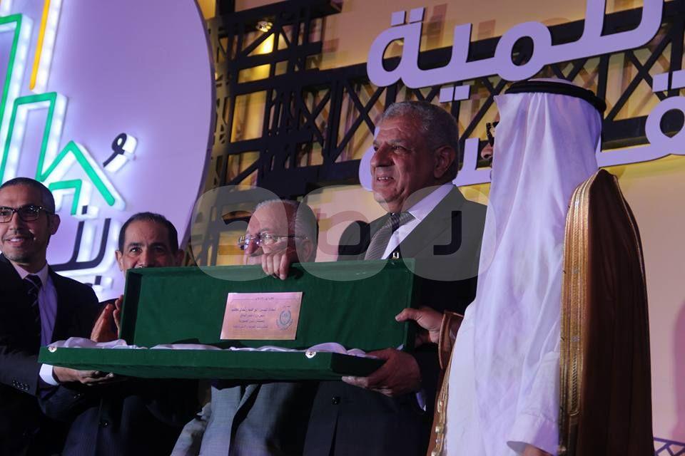 محلب يفتتح فعاليات ملتقى بناة مصر.. والعصار: نمتلك أقوى أسلحة العالم