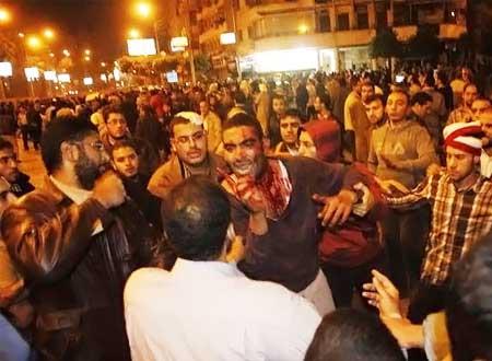 إصابة العشرات فى اشتباكات الأمن والمتظاهرين بالمنصورة