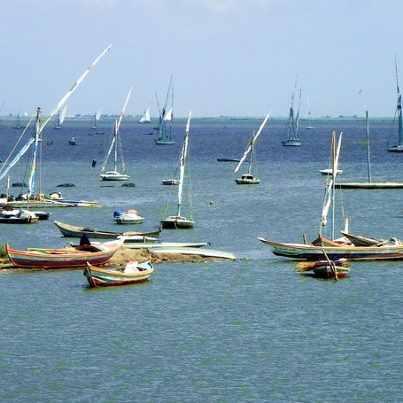 صيادو بلطيم يتظاهرون أمام شرطة المسطحات المائية