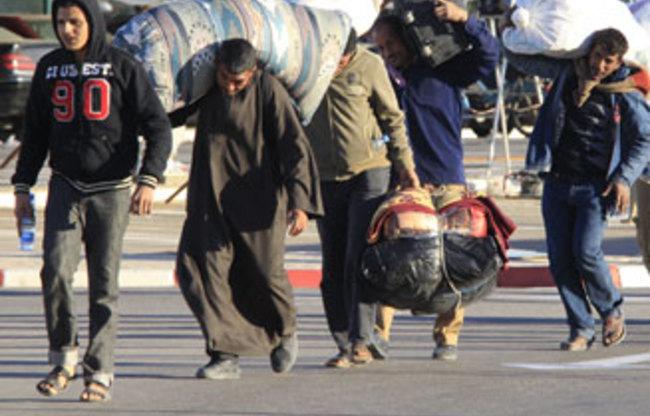 مباحثات بين  حزب مصري والسفير الليبي للإفراج عن 250 شخصاً من أهالى المنيا محتجزين في ليبيا