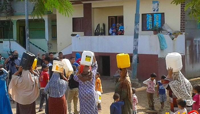 انقطاع المياه عن طما 15 يومًا.. والأهالي: العطش قتلنا