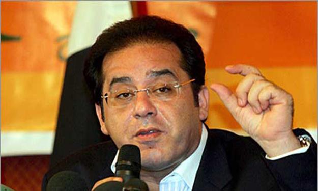 اعتصام نائب “غد الثورة” بالسويس بسبب تعيين أبناء العاملين بالصحة