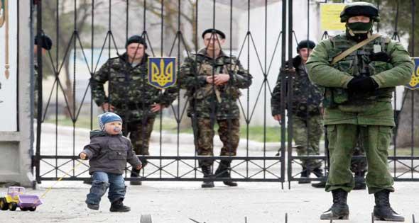 المسلمون بـ”القرم” يقدمون الغذاء للجنود الأوكرانيين المحاصرين