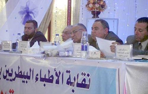 البيطرييون يعلنون المشاركة في إضراب 8 مارس