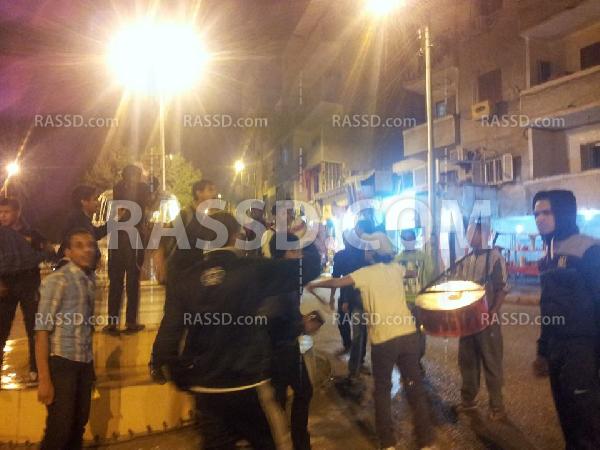 وقفة مفاجأة لأولتراس نهضاوي بجوار فيلا محافظ قنا