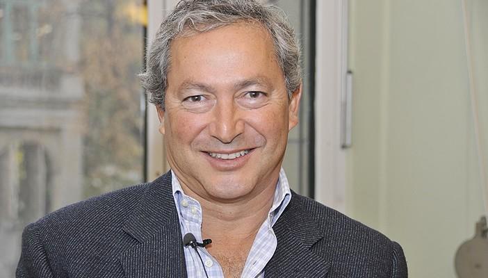 فوربس: ساويرس الأغنى في مصر والوليد عربيًا