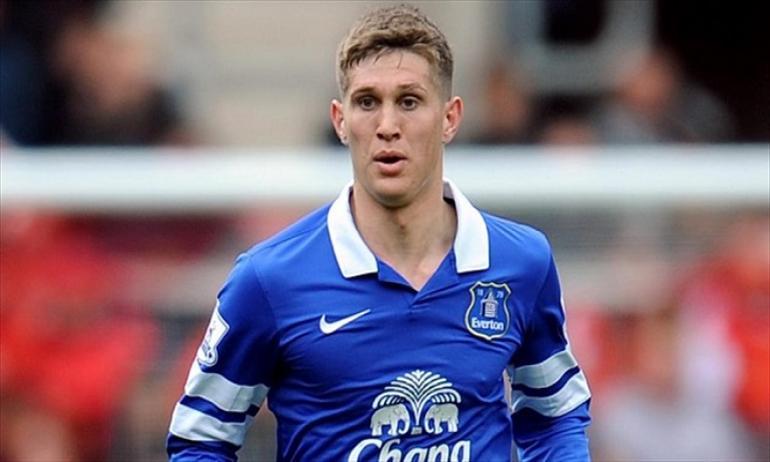 مانشستر سيتي يرصد 40 مليون جنيه إسترليني لضم مدافع إيفرتون