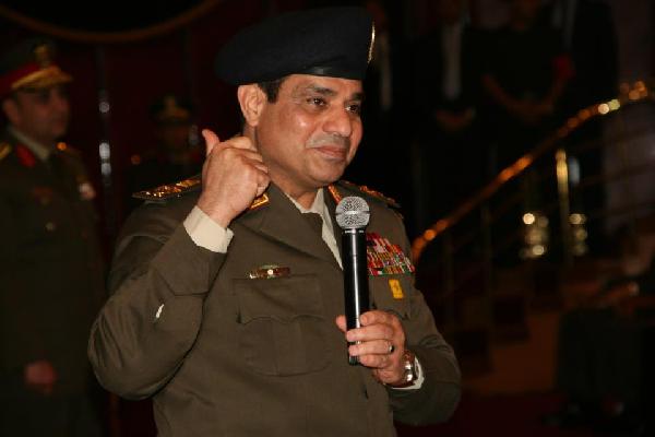 السيسي يشهد الاحتفال بيوم الشهيد