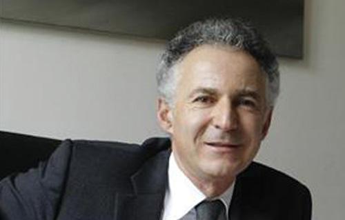 سفير حقوق الإنسان الفرنسي يندد بالعنف ضد النساء