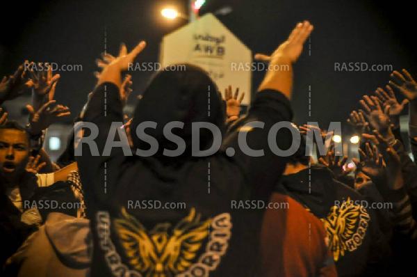 أولتراس حرية يشعلون ليل العاشر من رمضان بمسيرة ليلية