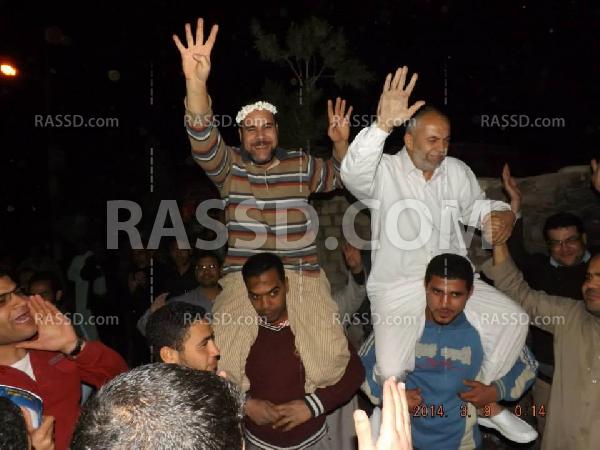 مسيرة احتفالية بخروج معتقلي شبين القناطر