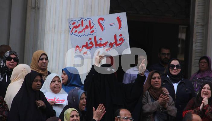 العاملون بالمصرية للاتصالات يتعرضون للتهديدات بسبب احتجاجاتهم