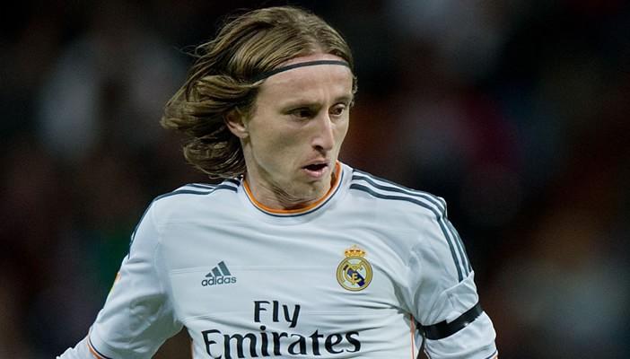 ريال مدريد يختبر قدرات “مودريتش” أمام شالكه الألماني