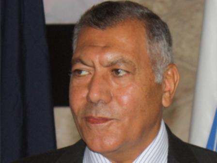 حملة  لتحرير محاضر جماعية ضد محافظ البحر الأحمر احتجاجا على تردي الخدمات