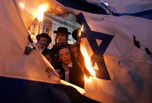 زوال إسرائيل.. بين تقارير المخابرات الأمريكية وتوقعات الشيخ أحمد ياسين