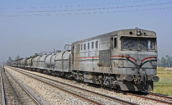 النقل:تطوير سكك حديد وردان ومزرعة بتكلفة 232مليون جنية