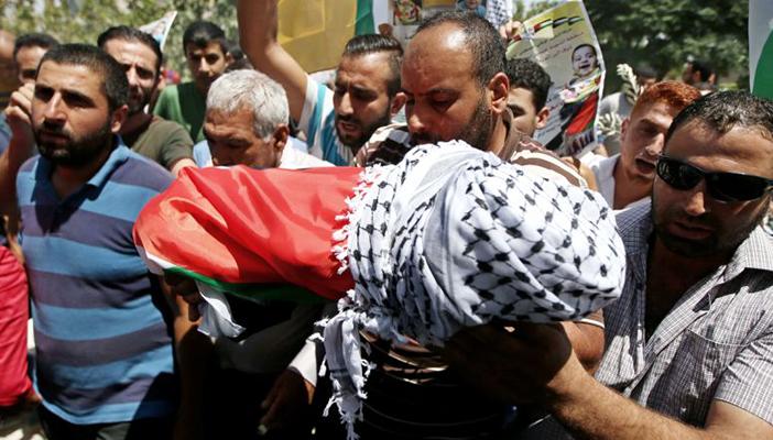 مقتل طفل فلسطيني وإصابة شقيقيه في قصف “إسرائيلي” على غزة