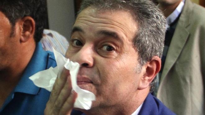 النيابة تأمر بالقبض على عكاشة بتهمة السب والقذف