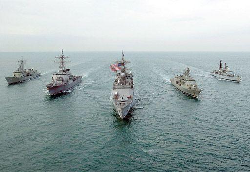 أمريكا تبدأ مناورات بحرية بالقرب من شبه جزيرة القرم