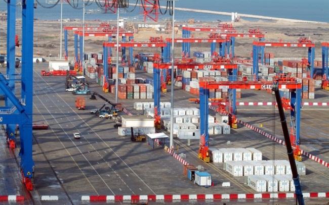 الغضبان يتعهد بتوصيل مطالب مضربي شرق التفريعة للمسئولين