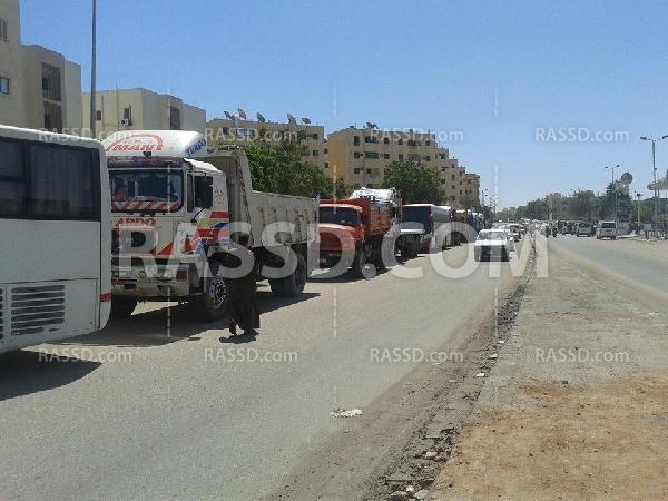 طوابير ومشادات بـ”أسوان” لتفاقم أزمة الوقود