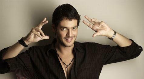 خالد أبوالنجا يطالب بانتخابات رئاسية مبكرة بسبب سياسات السيسي