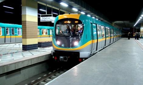 شركتا المياه والكهرباء تهددان بقطع الخدمة عن مترو الأنفاق