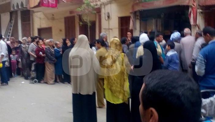 بالصور.. استمرار اختفاء السلع الأساسية بتموين أسيوط يثير غضب الأهالي