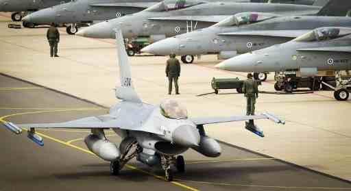 الدفاع الأمريكي يمدد سفنه في البحر المتوسط لعدة أيام متتالية