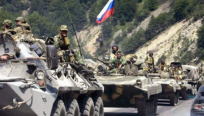 “الدفاع” الروسية: بدأنا سحب معداتنا العسكرية من سوريا اليوم