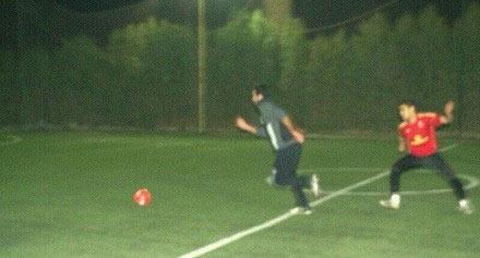 «أبو تريكة» يعود للملاعب من أجل «طفل» مريض بالسرطان