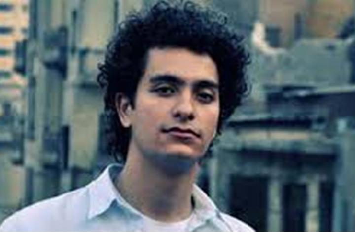 الرعب الأمني يمنع مطربا شابا من الغناء أمام السيسي