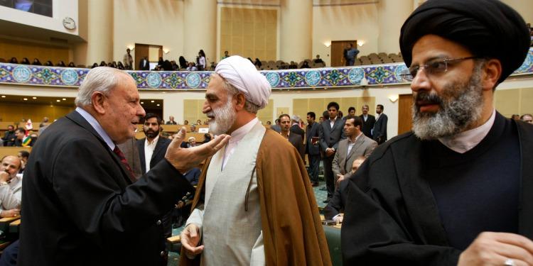 مستقبل إيران بعد خامنئي