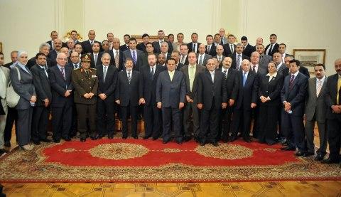 مرسي يلتقي بكوكبة من الرياضين