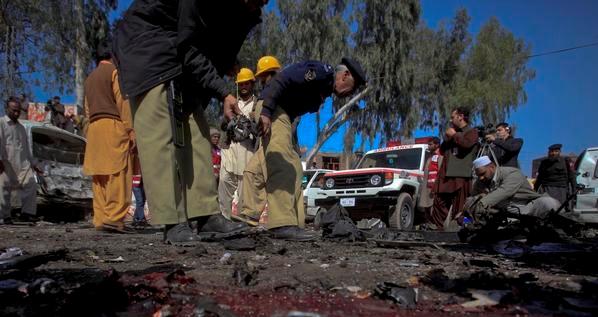 4 قتلى وإصابة 27 في انفجاران قرب سجن مركزي بباكستان