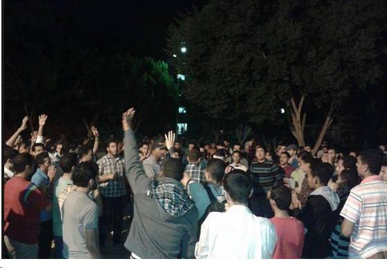 عاجل..طلاب الأزهر يدخلون “رابعة” في انتفاضتهم الثانية