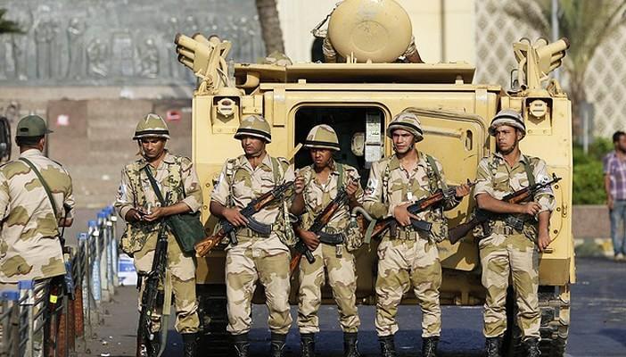 إصابة سيدة وفتاة برصاص الجيش بالعريش